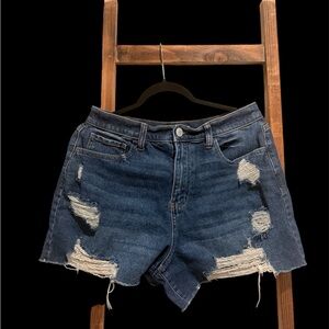 SO Brand Distressed Denim Women Shorts Size 13/31W Super High Rise